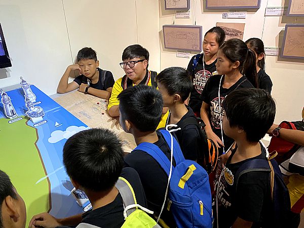 放大圖：